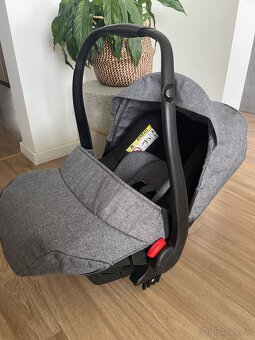 Detska autosedacka vajco - 2