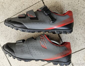 Tretry Shimano SH-ME301M, veľkosť 45 - 2