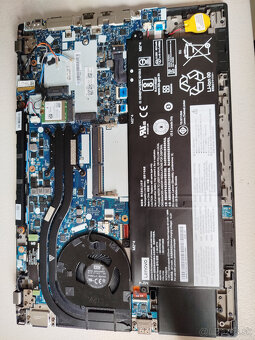 Pokazený ThinkPad T14 Gen1 | AMD Ryzen 4650U - 2