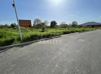 Na predaj stavebné pozemky v novej lokalite v Zlatých... - 2