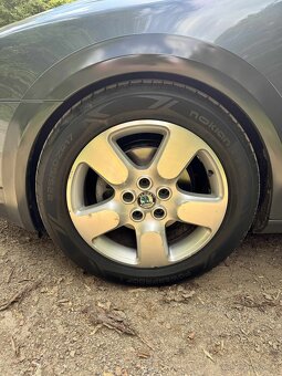 Letná sada 5x112 Nokian powerproof 225/50R17 - 2