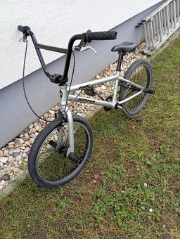 BMX - 2