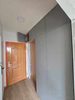 1 izbový byt, Komplet rekonštrukcia aj s nábytkom - 2