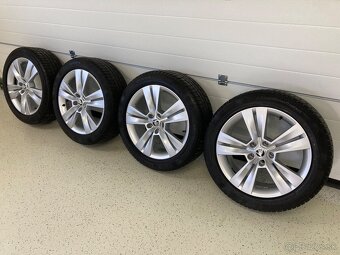 Zimná sada org ŠKODA 5x112 7J ET45 225/50 R18 - 2