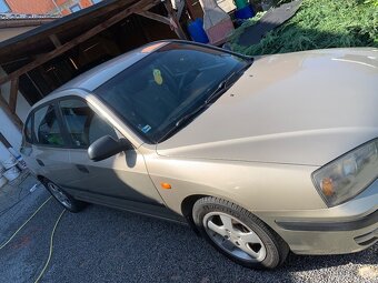 Hyundai elantra 1.6 - 2