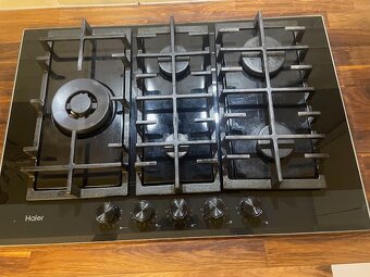 Plynová varná platňa Haier 5 horákov - 2