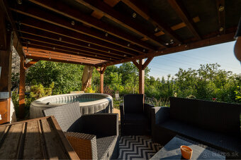 Pozemok s chatkou na podnikanie aj relax | Vyšné Opátske - 2