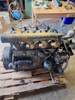 Predám zetor motor 7211 - 2