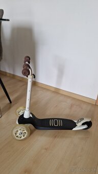 Predam Oxelo odrazadlo. - 2