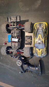 RC auto 1:12 - 2