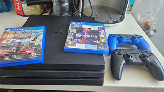 Sony Playstation 4 Pro 1TB + 2xjoypad a hra - 2
