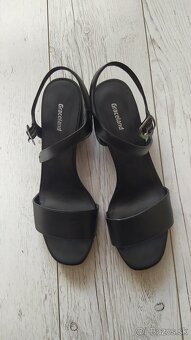 Dámske sandále 39 čierne - 2