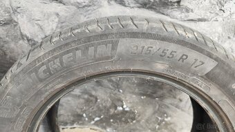 Michelin 215/55/R17 - 2