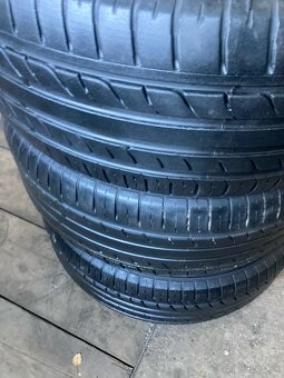 Letné pneu 225/55R17 viem aj - 2