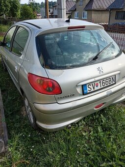 Peugeot 206 - 2