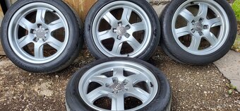 225/45 R17 - 2