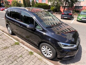 Volkswagen Touran 2.0 TDI Highline - 2