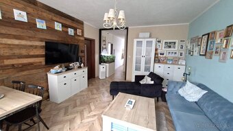 Zaujímavý 3.izbový byt s loggiou, 75m2,kompet. rekonštrukci - 2