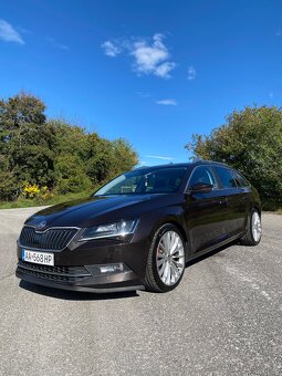 Škoda Superb III combi 2.0tdi 4x4 WEBASTO - 2