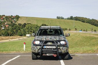 Mitsubishi L200 2.5 DI-D Double Cab A/T 4x4 - 2