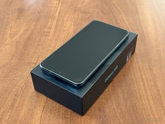 Samsung Galaxy S22 8GB / 128GB Green - 2