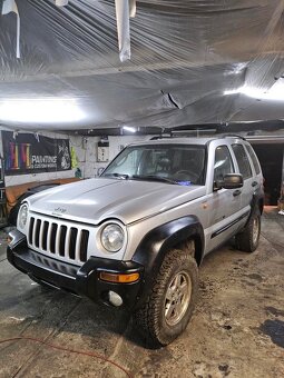 Jeep cheroke Kj 2,5crd - 2