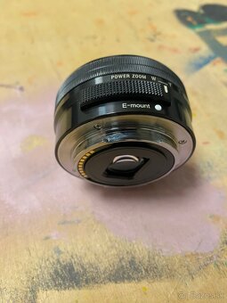 Sony 16-50 f3.5-5.6 OSS - 2