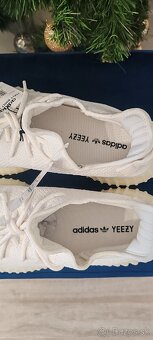 Yeezy boost 350 v2 Cream 10.5 - 2