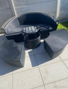 Okrúhla záhradná sedačka - 2