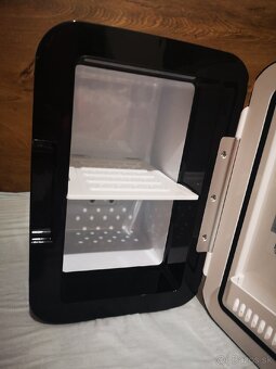 minichladnicka OBJEM 5L ako nova - 2