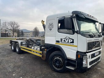 VOLVO FM 12 hakový nosič - 2