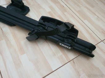 Thule prírode 598 Black - 2