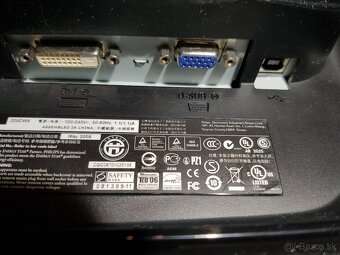Monitor Philips 220CW. - 2