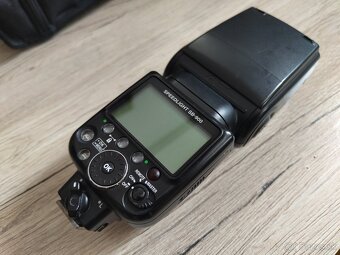 Nikon Speedlight SB-900 - 2
