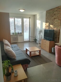 2-izbový byt pri centre Piešťan - 2