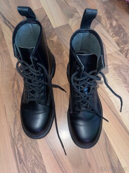 topánky Dr. Martens – veľkosť 40 - 2