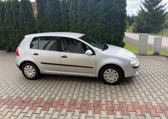 Volkswagen Golf 1,4i 1 Majitel , nové rozvody benzín manuál - 2