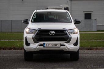 Toyota Hilux DC 2.4 I D-4D Active 4x4 A/T // AJ NA SPLÁTKY - 2