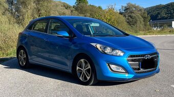 Hyundai i30 1.6 CRDi M6 2.majiteľ, nove v SR - 2