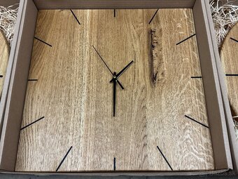 Dubové hodiny - 2