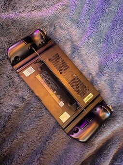 Lenovo Legion GO - 2