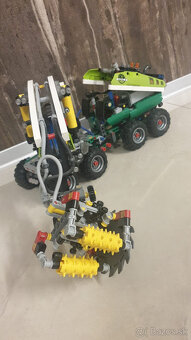 Stavebnica - lesny stroj - 2