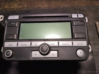 Autorádiá Volkswagen golf, Passat - 2