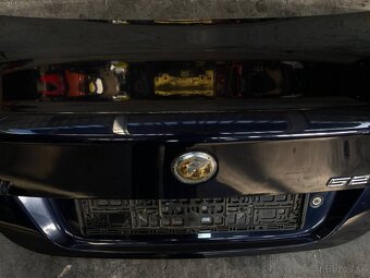Kufor z autá BMW E60 525 d - 2