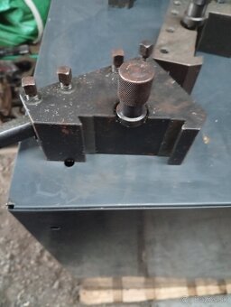 Upinaky sustruznickych nozov - 2