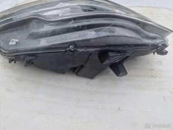 Predne svetla IVECO DAILY R.V. 2022 - 2