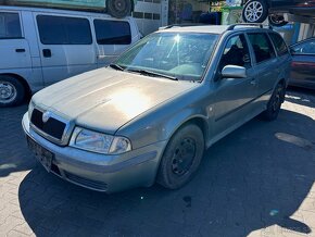 Lacno rozpredám vozidlo Škoda Octavia I na náhradné diely - 2