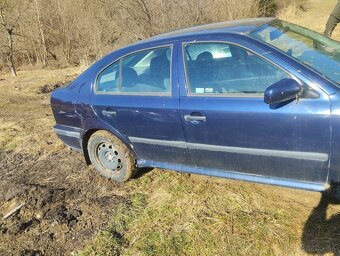 Rozpredam Škoda octavia 1 Sedan 1.6 55kw 75kw - 2