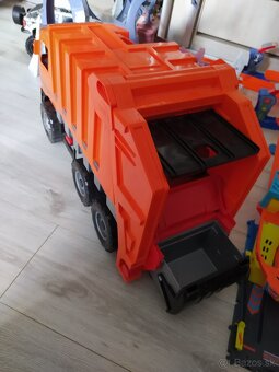 Smetiarske auto - 2