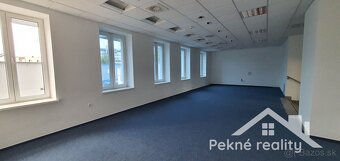 Prenájom obchodno - kancelárskeho priestoru priamo v centre - 2
